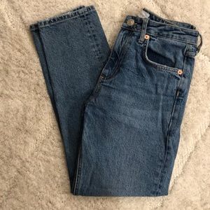ZARA BRAND NEW JEANS
